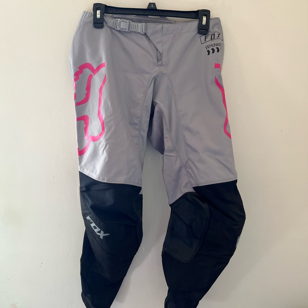 Fox Womens’ like new Gray and Black Riding Pants, worn twice